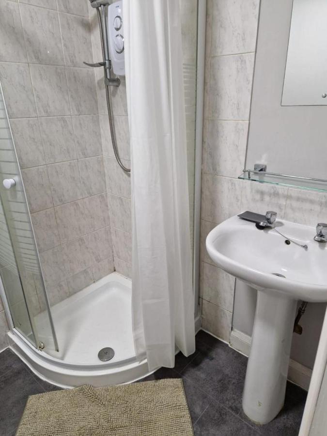 Апартаменти Spacious Victorian Studio Flat Донкастер Екстер'єр фото